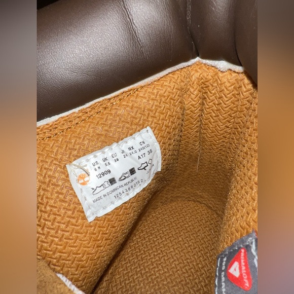 Timberland - women’s size 8/boys size 6 - Picture 4 of 5